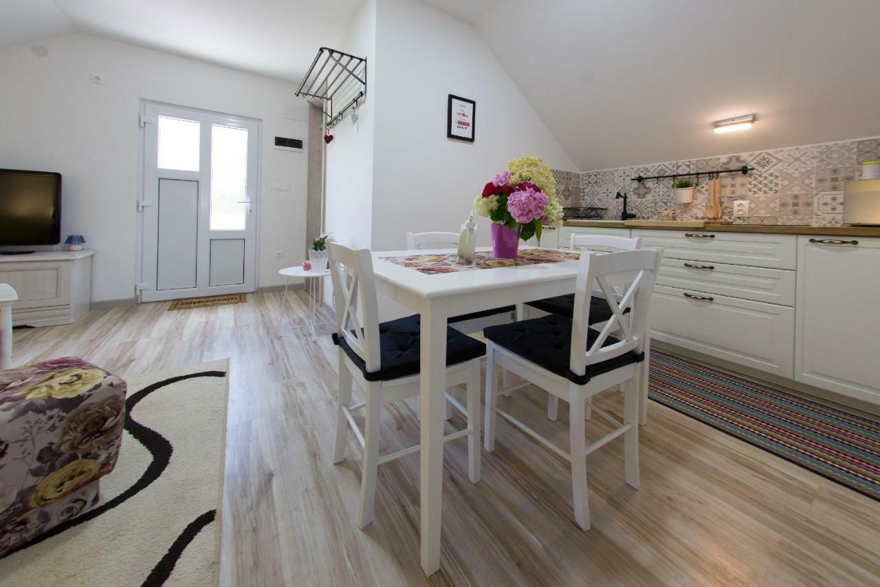 Apartment Kalimero Otocac Luaran gambar